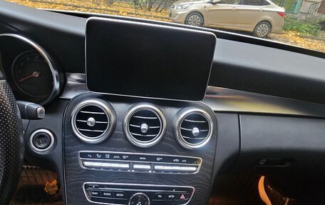 Mercedes-Benz C-Класс, 2017 год, 2 500 000 рублей, 4 фотография