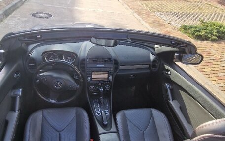 Mercedes-Benz SLK-Класс, 2010 год, 1 600 000 рублей, 9 фотография