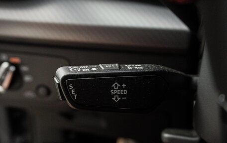 Audi Q5, 2025 год, 6 075 000 рублей, 28 фотография