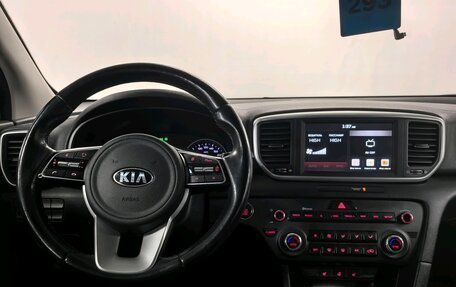 KIA Sportage IV рестайлинг, 2020 год, 2 250 000 рублей, 12 фотография