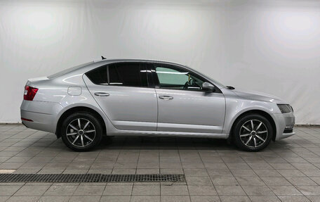 Skoda Octavia, 2017 год, 1 750 000 рублей, 4 фотография