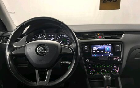 Skoda Octavia, 2017 год, 1 750 000 рублей, 11 фотография