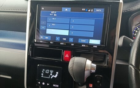 Toyota Roomy I, 2019 год, 1 215 000 рублей, 11 фотография