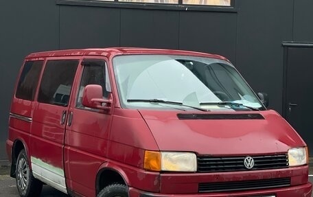 Volkswagen Transporter T4, 1995 год, 345 000 рублей, 1 фотография