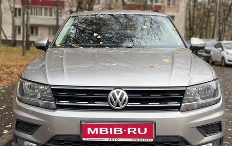 Volkswagen Tiguan II, 2017 год, 1 850 000 рублей, 1 фотография