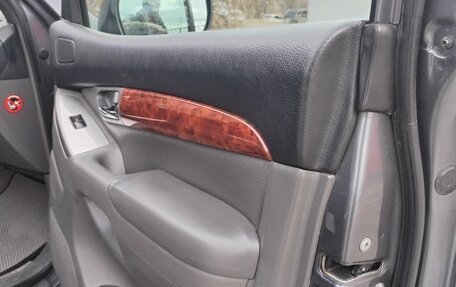 Toyota Land Cruiser Prado 120 рестайлинг, 2007 год, 1 910 000 рублей, 11 фотография