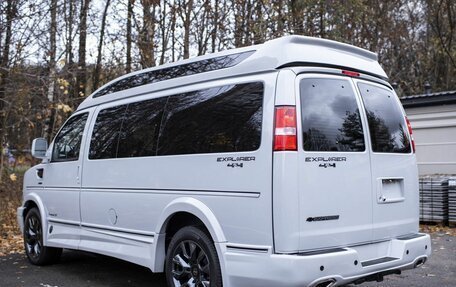 Chevrolet Express II, 2024 год, 17 947 000 рублей, 10 фотография