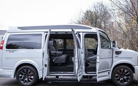 Chevrolet Express II, 2024 год, 17 947 000 рублей, 15 фотография