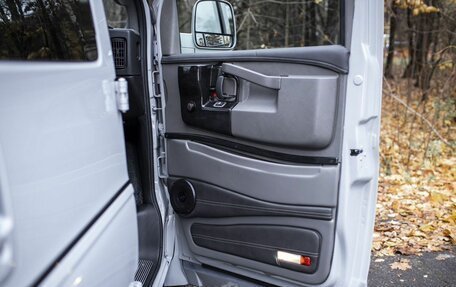 Chevrolet Express II, 2024 год, 17 947 000 рублей, 19 фотография