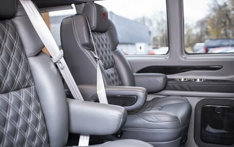 Chevrolet Express II, 2024 год, 17 947 000 рублей, 31 фотография