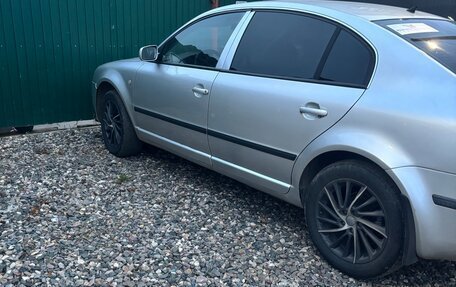 Skoda Superb III рестайлинг, 2003 год, 370 000 рублей, 4 фотография