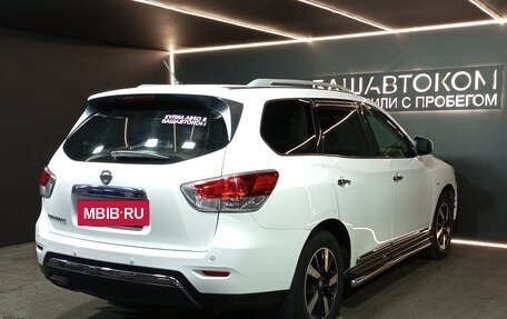 Nissan Pathfinder, 2015 год, 1 600 000 рублей, 4 фотография