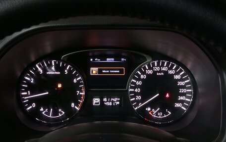 Nissan Pathfinder, 2015 год, 1 600 000 рублей, 12 фотография