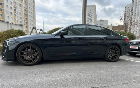 BMW 5 серия, 2019 год, 2 470 000 рублей, 4 фотография