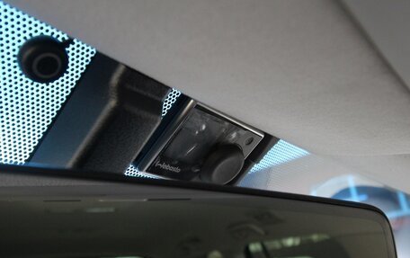 Toyota Land Cruiser 200, 2017 год, 4 915 000 рублей, 10 фотография