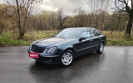 Mercedes-Benz E-Класс, 2004 год, 830 000 рублей, 1 фотография