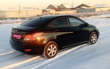 Hyundai Solaris II рестайлинг, 2012 год, 755 000 рублей, 3 фотография