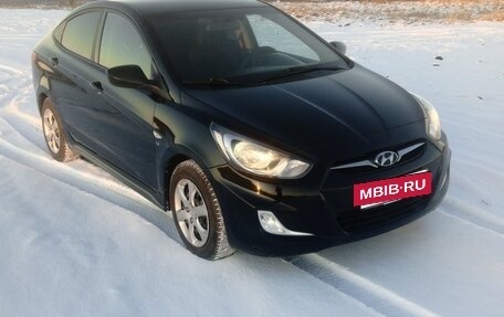 Hyundai Solaris II рестайлинг, 2012 год, 755 000 рублей, 9 фотография