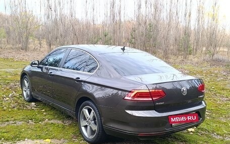 Volkswagen Passat B8 рестайлинг, 2017 год, 1 480 000 рублей, 8 фотография