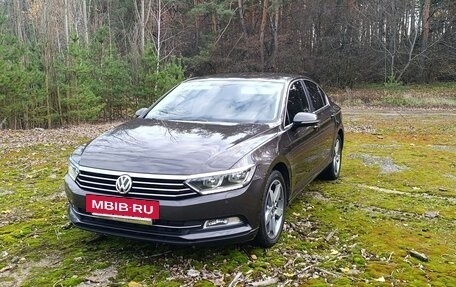 Volkswagen Passat B8 рестайлинг, 2017 год, 1 480 000 рублей, 4 фотография