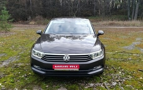 Volkswagen Passat B8 рестайлинг, 2017 год, 1 480 000 рублей, 2 фотография