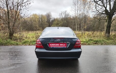 Mercedes-Benz E-Класс, 2004 год, 830 000 рублей, 4 фотография