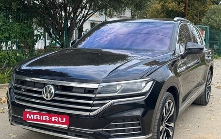 Volkswagen Touareg III, 2018 год, 3 950 000 рублей, 9 фотография