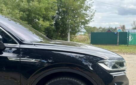 Volkswagen Touareg III, 2018 год, 3 950 000 рублей, 23 фотография