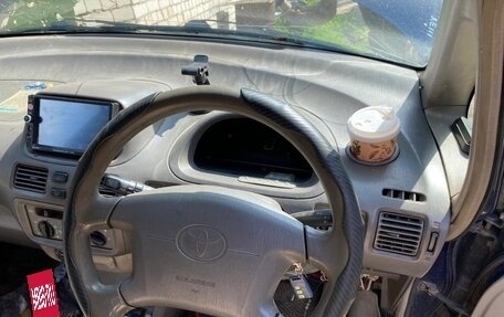 Toyota Corolla Spacio II, 1997 год, 230 000 рублей, 9 фотография