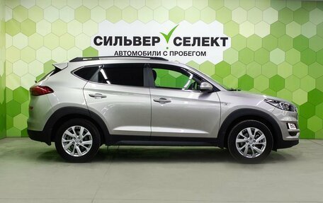 Hyundai Tucson III, 2019 год, 2 600 000 рублей, 8 фотография