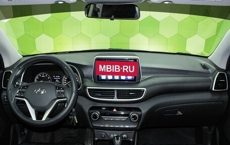 Hyundai Tucson III, 2019 год, 2 600 000 рублей, 13 фотография