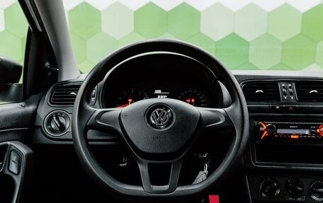 Volkswagen Polo VI (EU Market), 2017 год, 1 150 000 рублей, 14 фотография