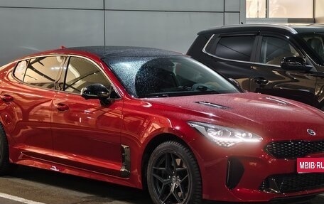 KIA Stinger I, 2021 год, 4 000 000 рублей, 2 фотография