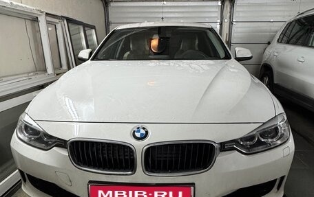 BMW 3 серия, 2014 год, 1 900 000 рублей, 1 фотография