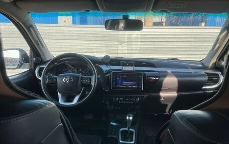 Toyota Hilux VIII, 2016 год, 3 485 000 рублей, 9 фотография