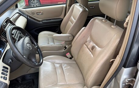 Toyota Highlander III, 2001 год, 1 000 000 рублей, 9 фотография