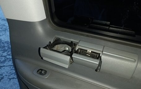 Mercedes-Benz Viano, 2004 год, 1 350 000 рублей, 23 фотография