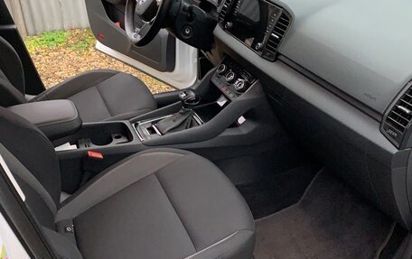 Skoda Karoq I, 2021 год, 2 600 000 рублей, 4 фотография