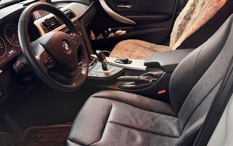 BMW 3 серия, 2014 год, 1 900 000 рублей, 6 фотография