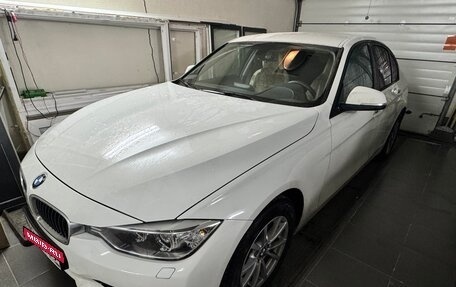 BMW 3 серия, 2014 год, 1 900 000 рублей, 2 фотография