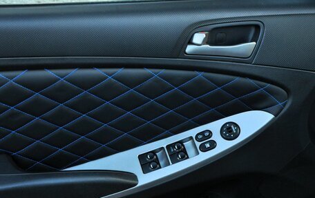 Hyundai Solaris II рестайлинг, 2016 год, 900 000 рублей, 11 фотография