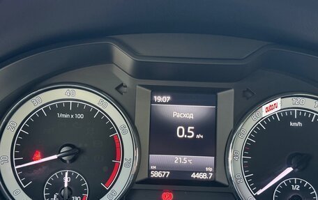 Skoda Octavia, 2018 год, 2 000 000 рублей, 8 фотография