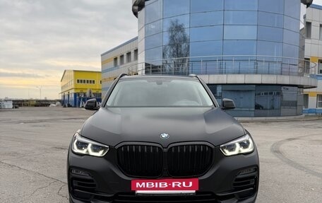 BMW X5, 2019 год, 6 190 000 рублей, 2 фотография