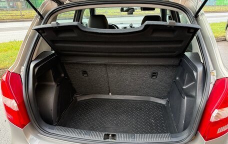 Skoda Fabia II, 2010 год, 650 000 рублей, 13 фотография