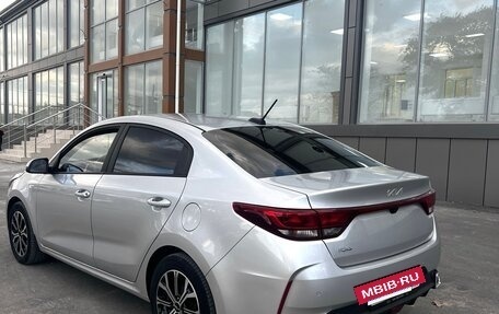 KIA Rio IV, 2021 год, 1 750 000 рублей, 3 фотография