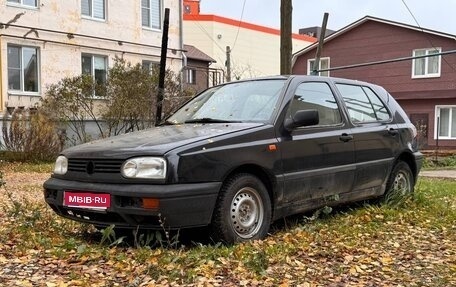 Volkswagen Golf III, 1992 год, 149 000 рублей, 1 фотография