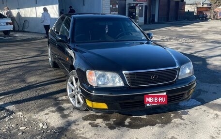 Lexus LS III, 1998 год, 650 000 рублей, 2 фотография