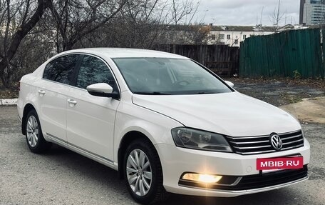 Volkswagen Passat B7, 2013 год, 880 000 рублей, 2 фотография