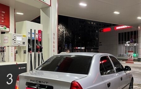 Hyundai Accent II, 2004 год, 650 000 рублей, 7 фотография