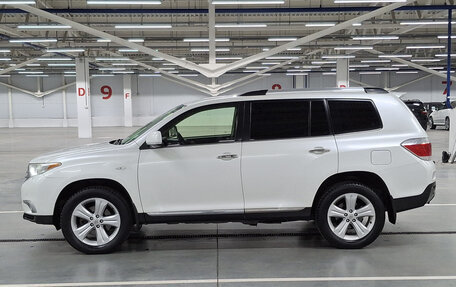 Toyota Highlander III, 2012 год, 1 785 000 рублей, 10 фотография